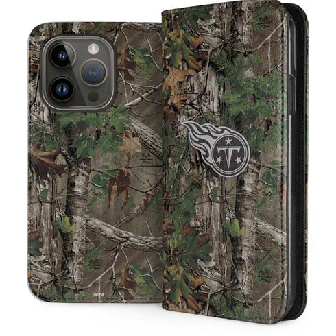 NFL Tennessee Titans Realtree Xtra Green Camo iPhone 15 Pro Folio Case